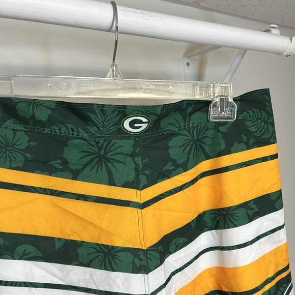 NWT NFL Green Bay Packers Bathing Suit- Large - Picture 6 of 7